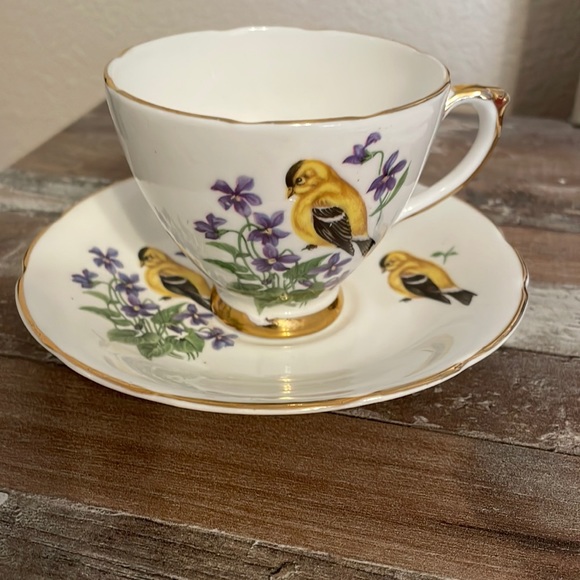 Delphine bone China from England tea cup & saucer. - Picture 2 of 8